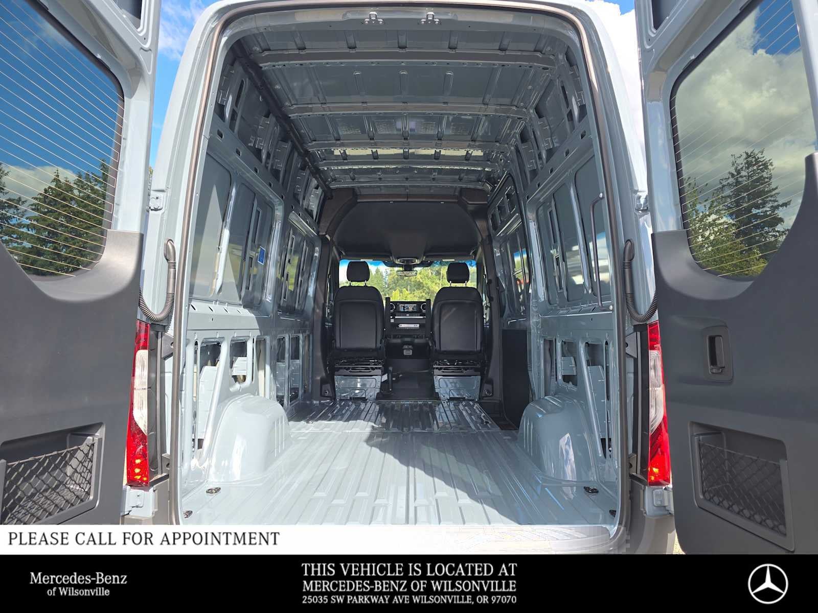 2026 Mercedes-Benz Sprinter Cargo 2500 Standard Roof I4 Diesel HO 144 AWD