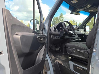 2026 Mercedes-Benz Sprinter Cargo 2500 Standard Roof I4 Diesel HO 144 AWD