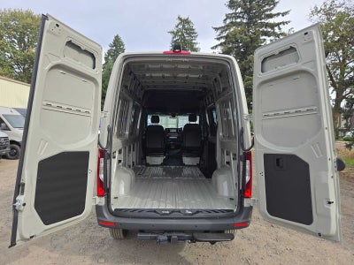2026 Mercedes-Benz Sprinter Cargo 2500 Standard Roof I4 Diesel HO 144 AWD