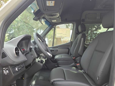 2026 Mercedes-Benz Sprinter Cargo 2500 Standard Roof I4 Diesel HO 144 AWD