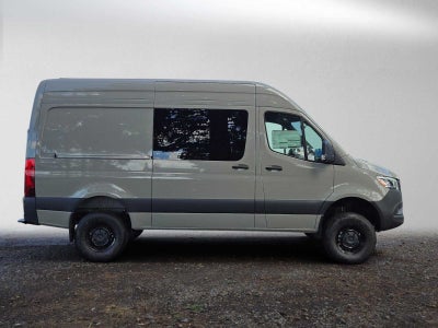 2026 Mercedes-Benz Sprinter Cargo 2500 Standard Roof I4 Diesel HO 144 AWD