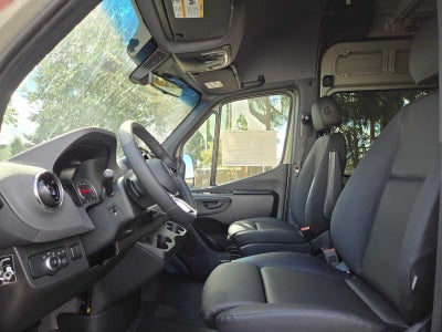 2026 Mercedes-Benz Sprinter Cargo 2500 Standard Roof I4 Diesel HO 144 AWD