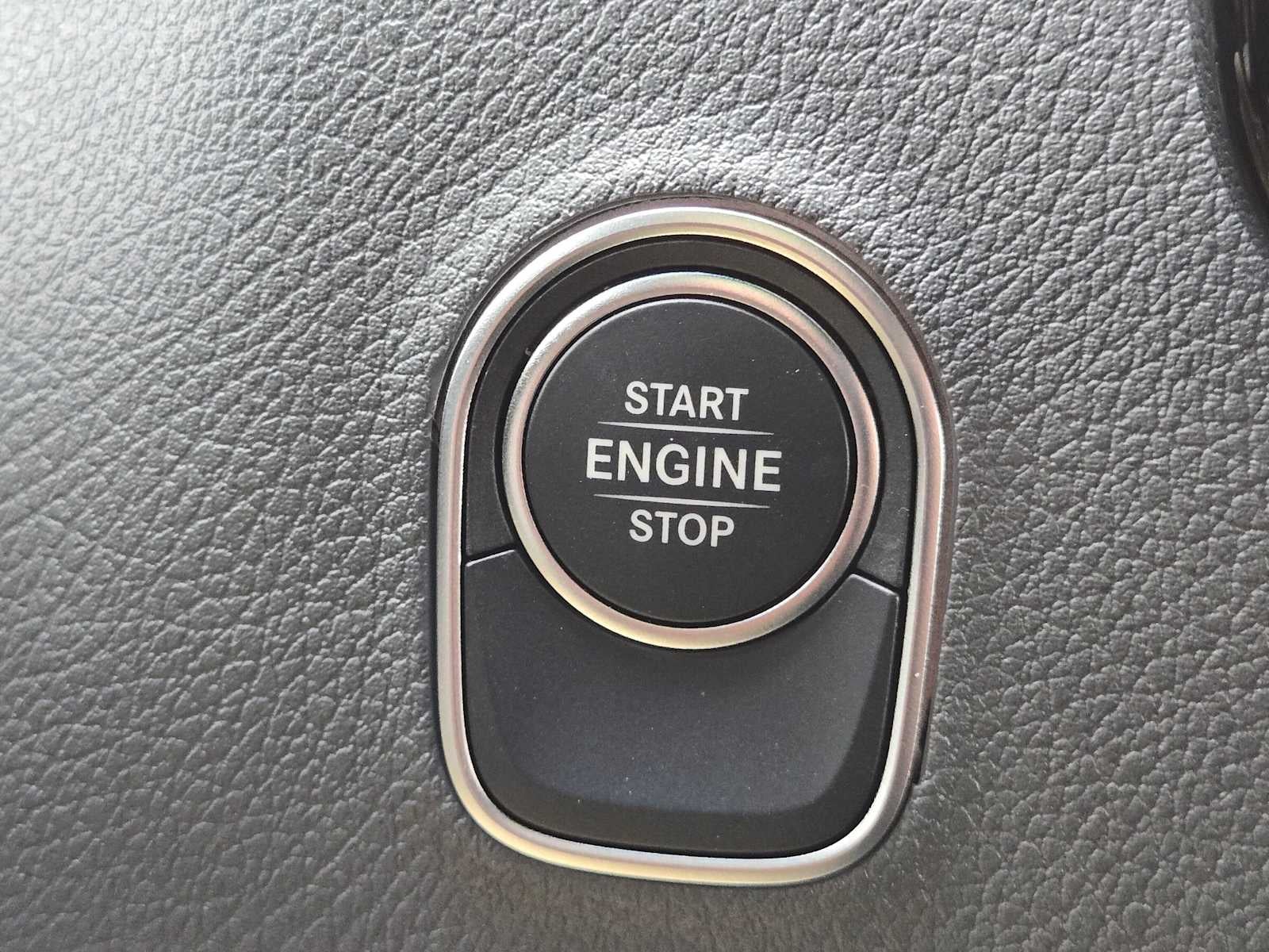 2026 Mercedes-Benz Sprinter Cargo 2500 Standard Roof I4 Diesel HO 144 AWD