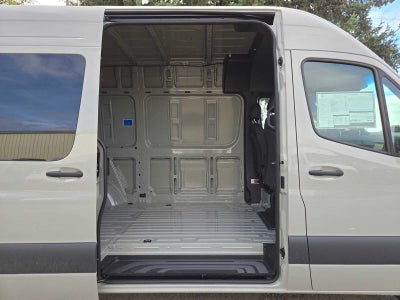 2026 Mercedes-Benz Sprinter Cargo 2500 Standard Roof I4 Diesel HO 144 AWD