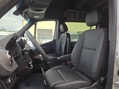 2026 Mercedes-Benz Sprinter Cargo 2500 Standard Roof I4 Diesel HO 144 AWD