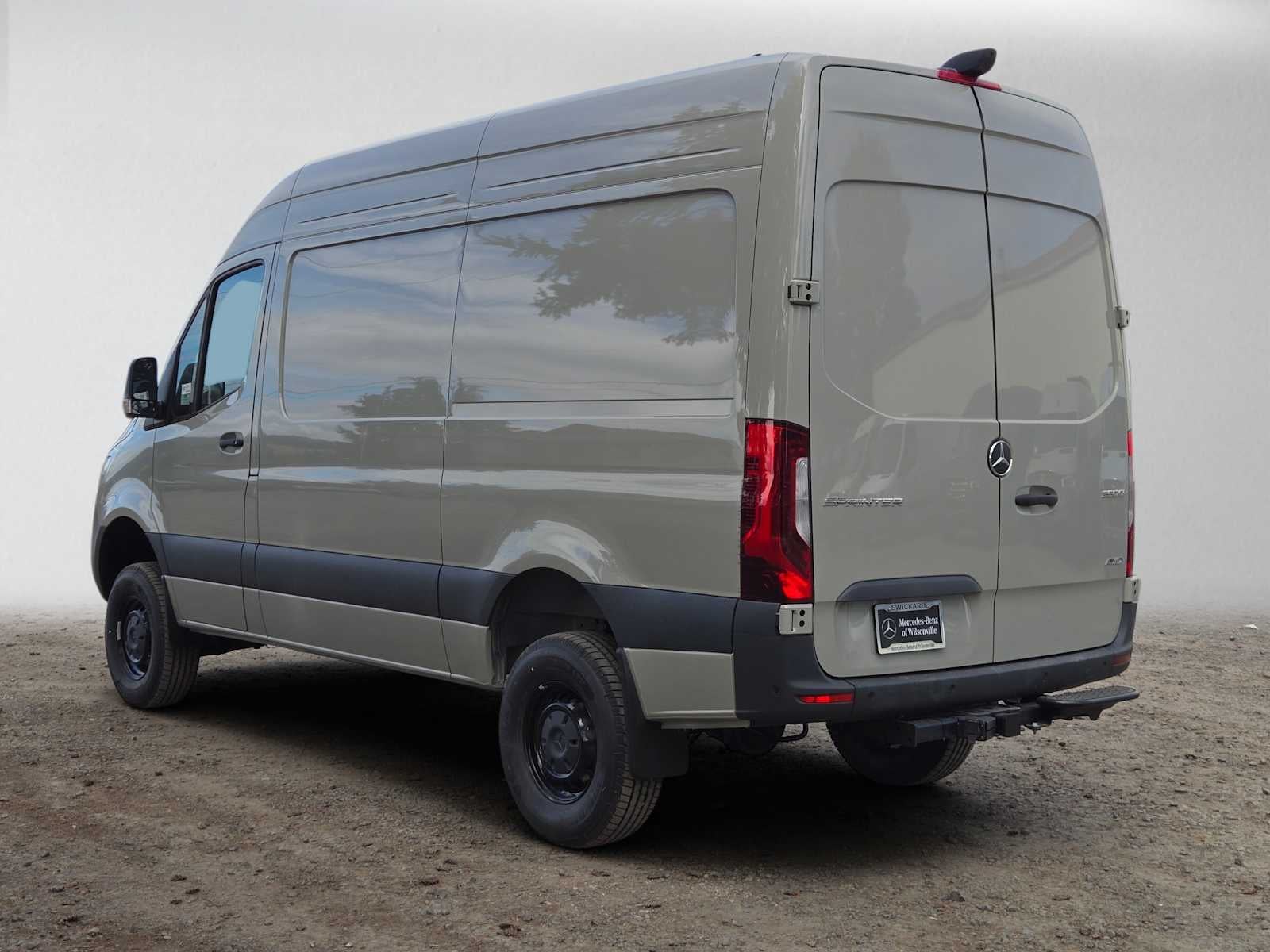 2026 Mercedes-Benz Sprinter Cargo 2500 Standard Roof I4 Diesel HO 144 AWD