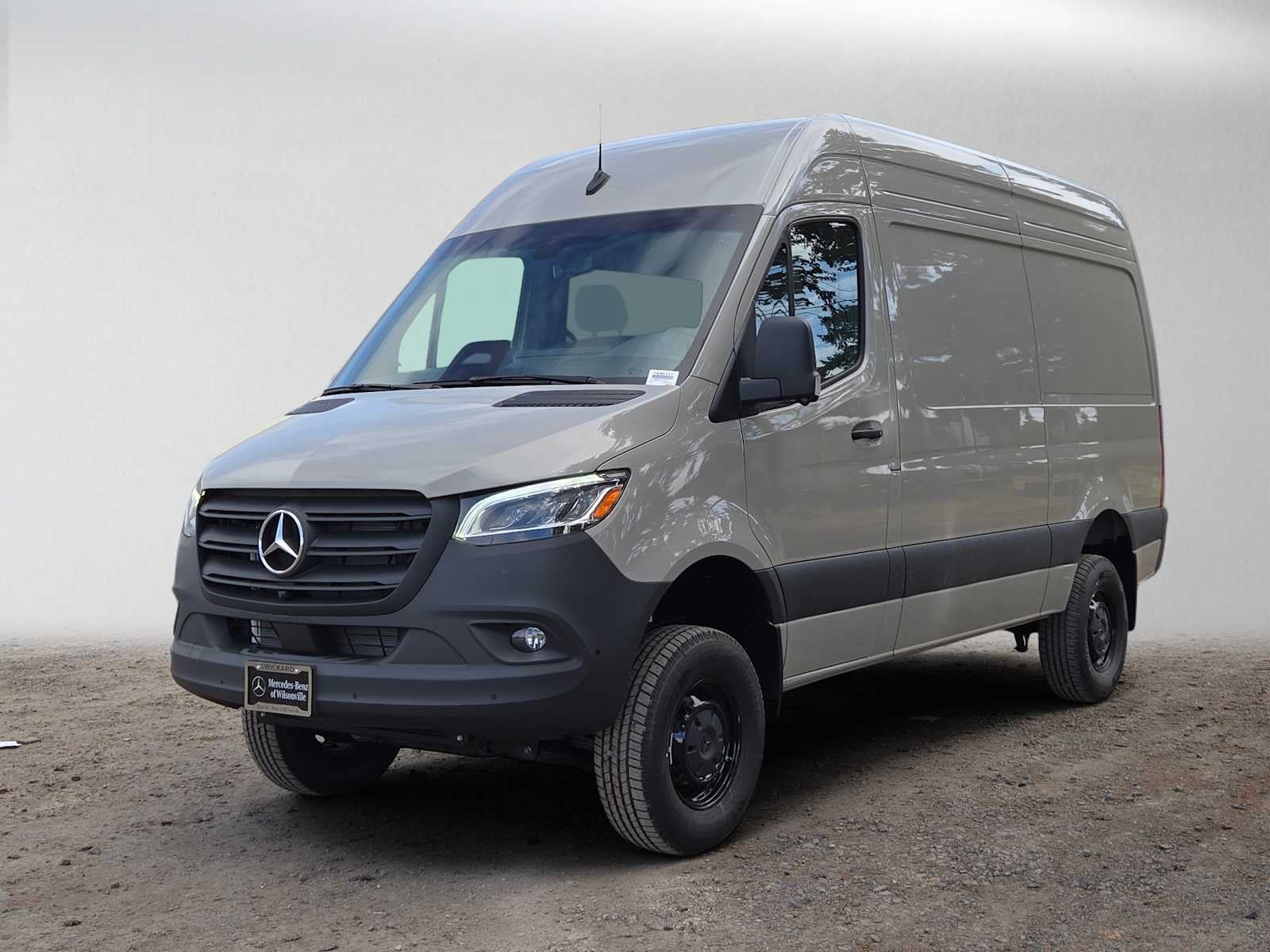 2026 Mercedes-Benz Sprinter Cargo 2500 Standard Roof I4 Diesel HO 144 AWD
