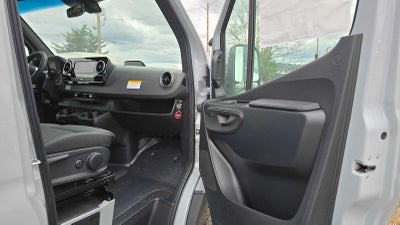 2026 Mercedes-Benz Sprinter 2500 Standard Roof I4 Diesel HO 144" AWD