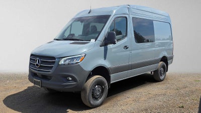 2026 Mercedes-Benz Sprinter 2500 Standard Roof I4 Diesel HO 144 AWD