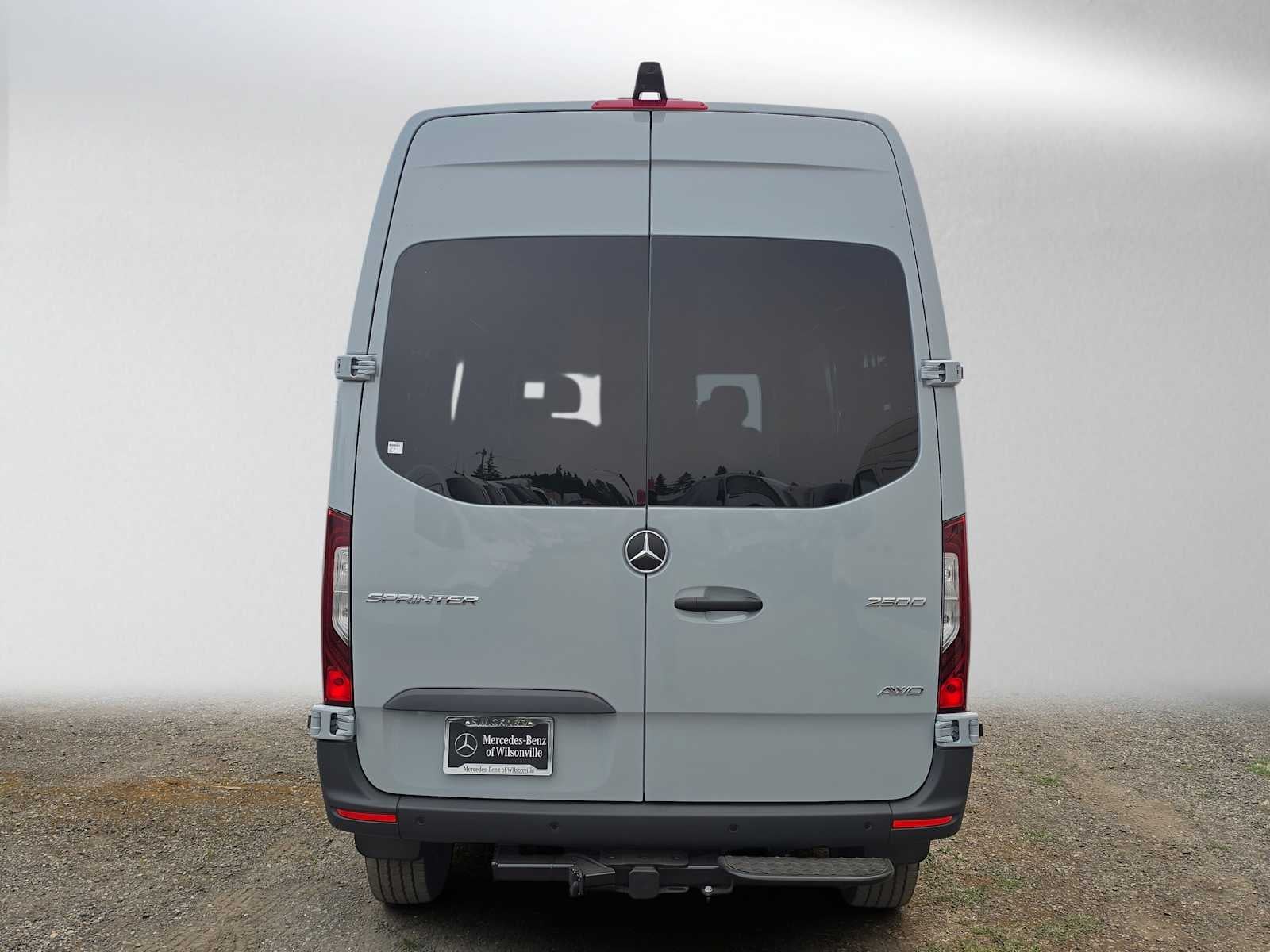 2026 Mercedes-Benz Sprinter 2500 Standard Roof I4 Diesel HO 144 AWD
