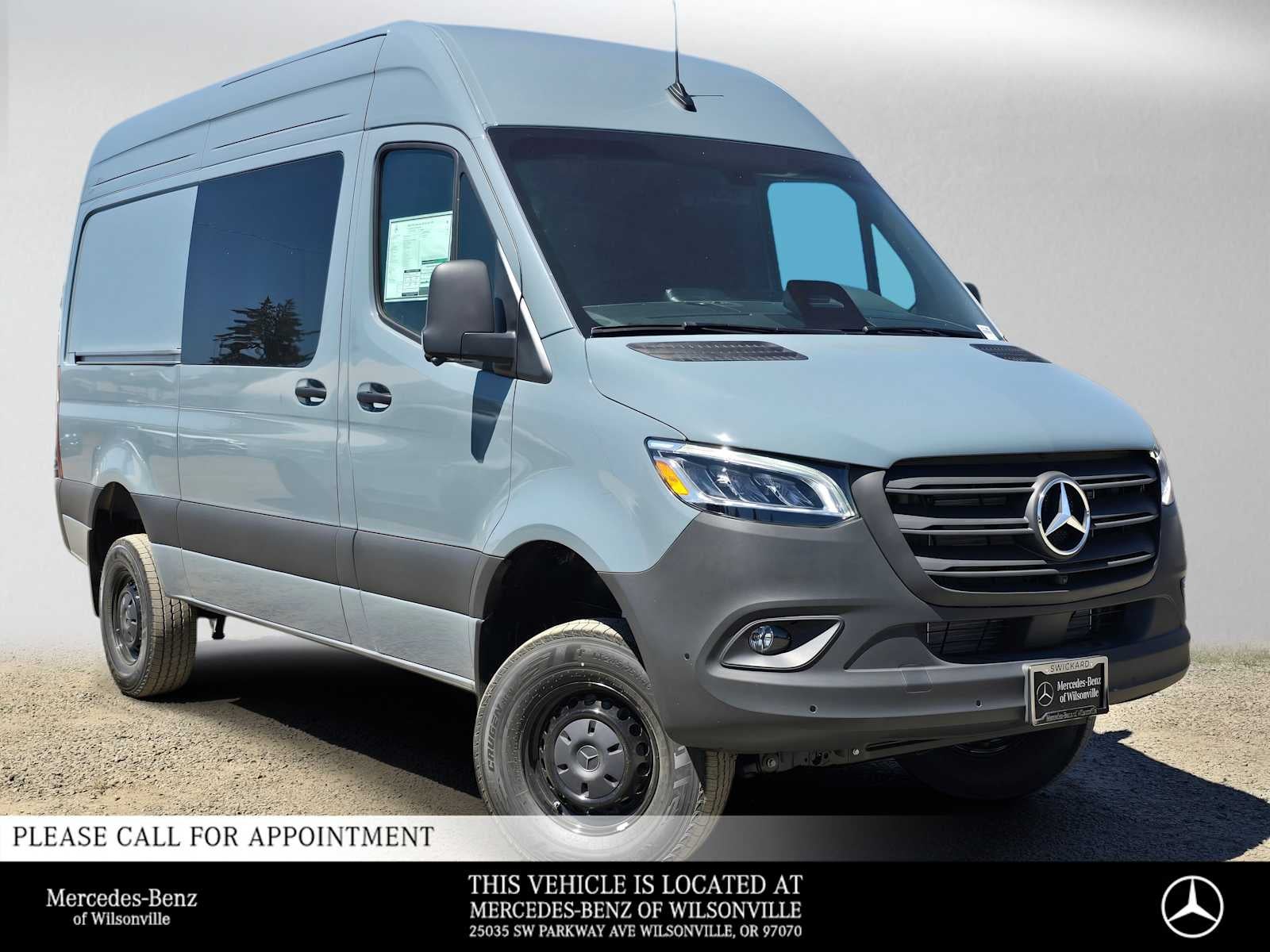 2026 Mercedes-Benz Sprinter Cargo 2500 Standard Roof I4 Diesel HO 144 AWD