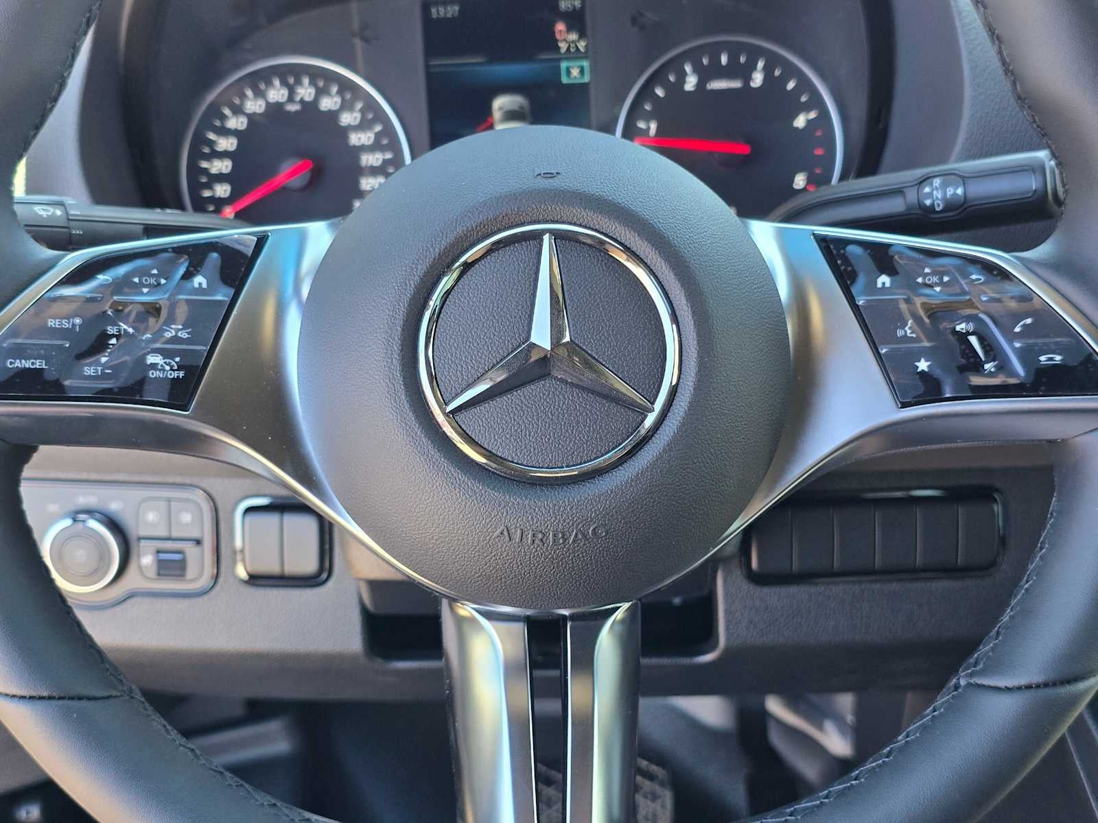 2026 Mercedes-Benz Sprinter Cargo 2500 Standard Roof I4 Diesel HO 144 AWD