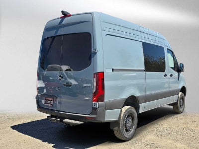 2026 Mercedes-Benz Sprinter Cargo 2500 Standard Roof I4 Diesel HO 144 AWD