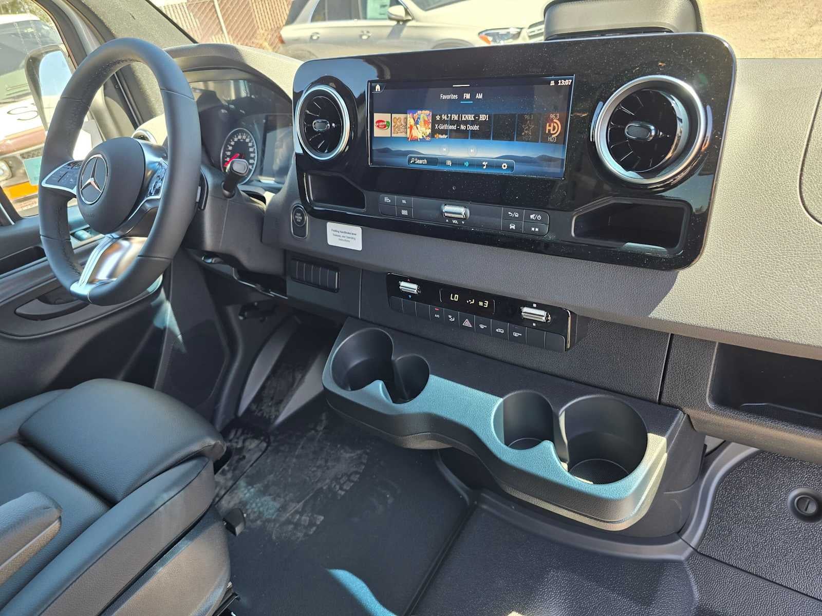 2026 Mercedes-Benz Sprinter Cargo 2500 Standard Roof I4 Diesel HO 144 AWD
