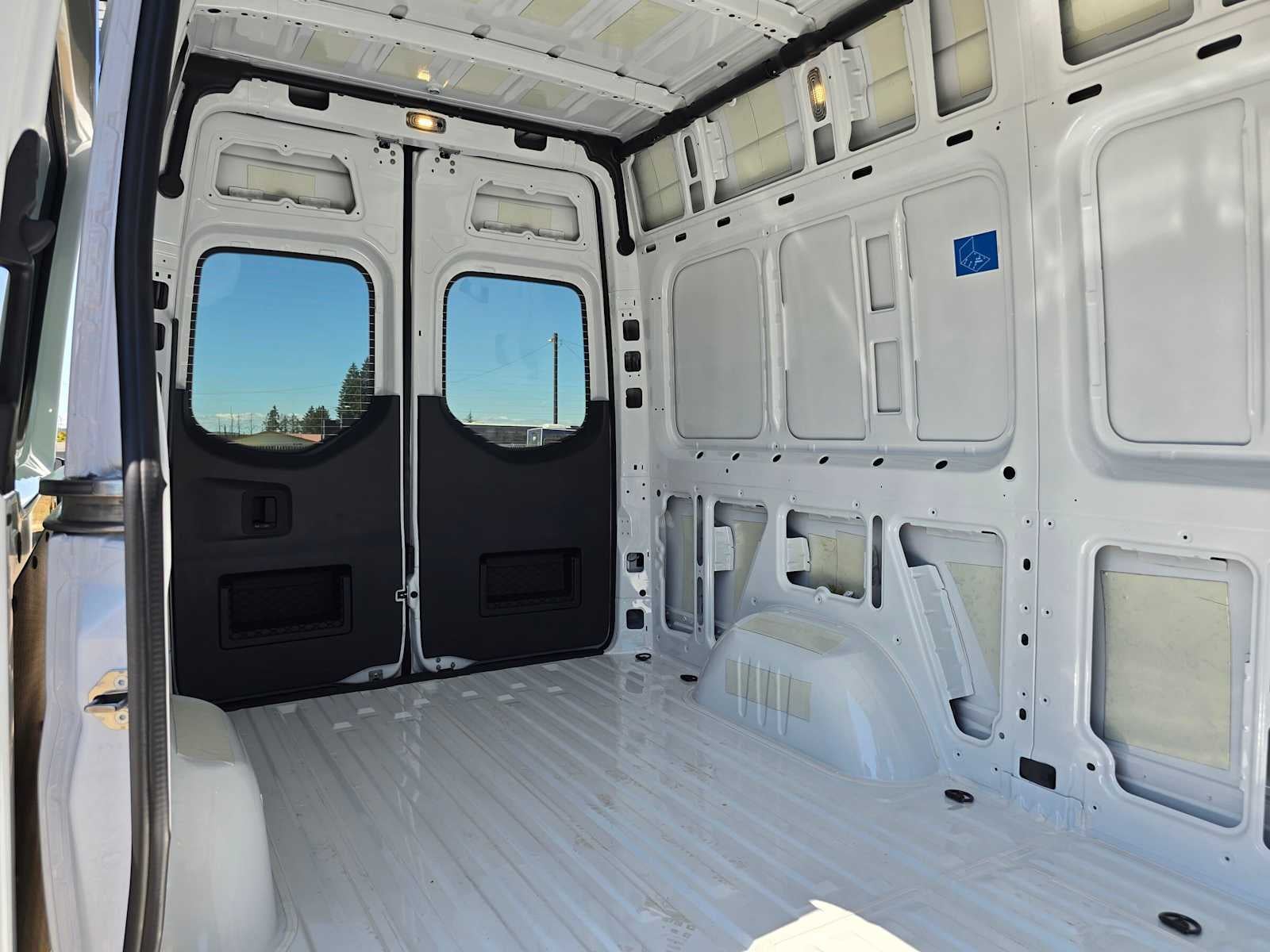 2026 Mercedes-Benz Sprinter Cargo 2500 Standard Roof I4 Diesel HO 144 AWD