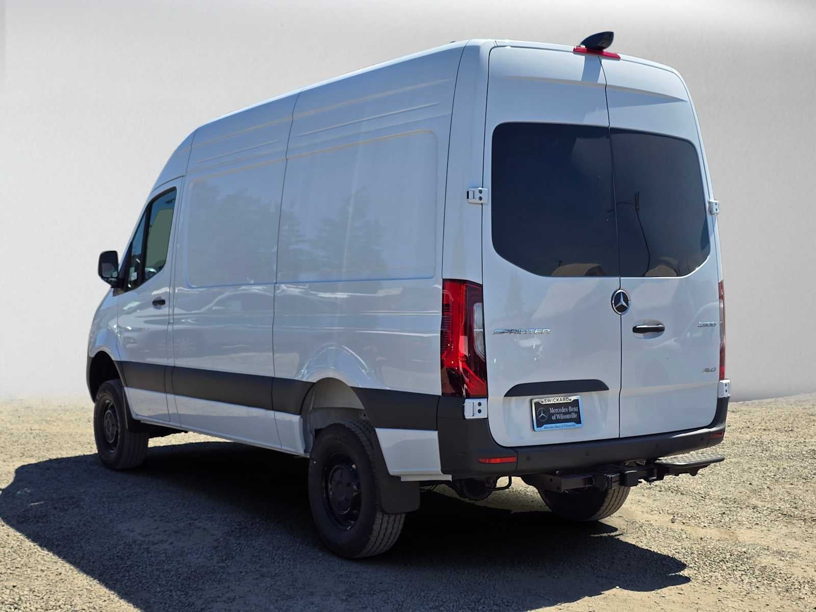 2026 Mercedes-Benz Sprinter Cargo 2500 Standard Roof I4 Diesel HO 144 AWD