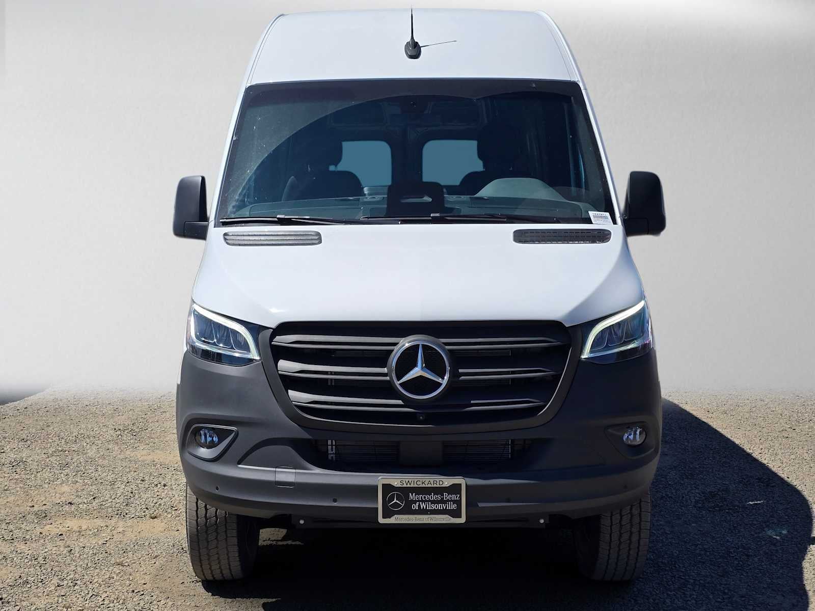 2026 Mercedes-Benz Sprinter Cargo 2500 Standard Roof I4 Diesel HO 144 AWD