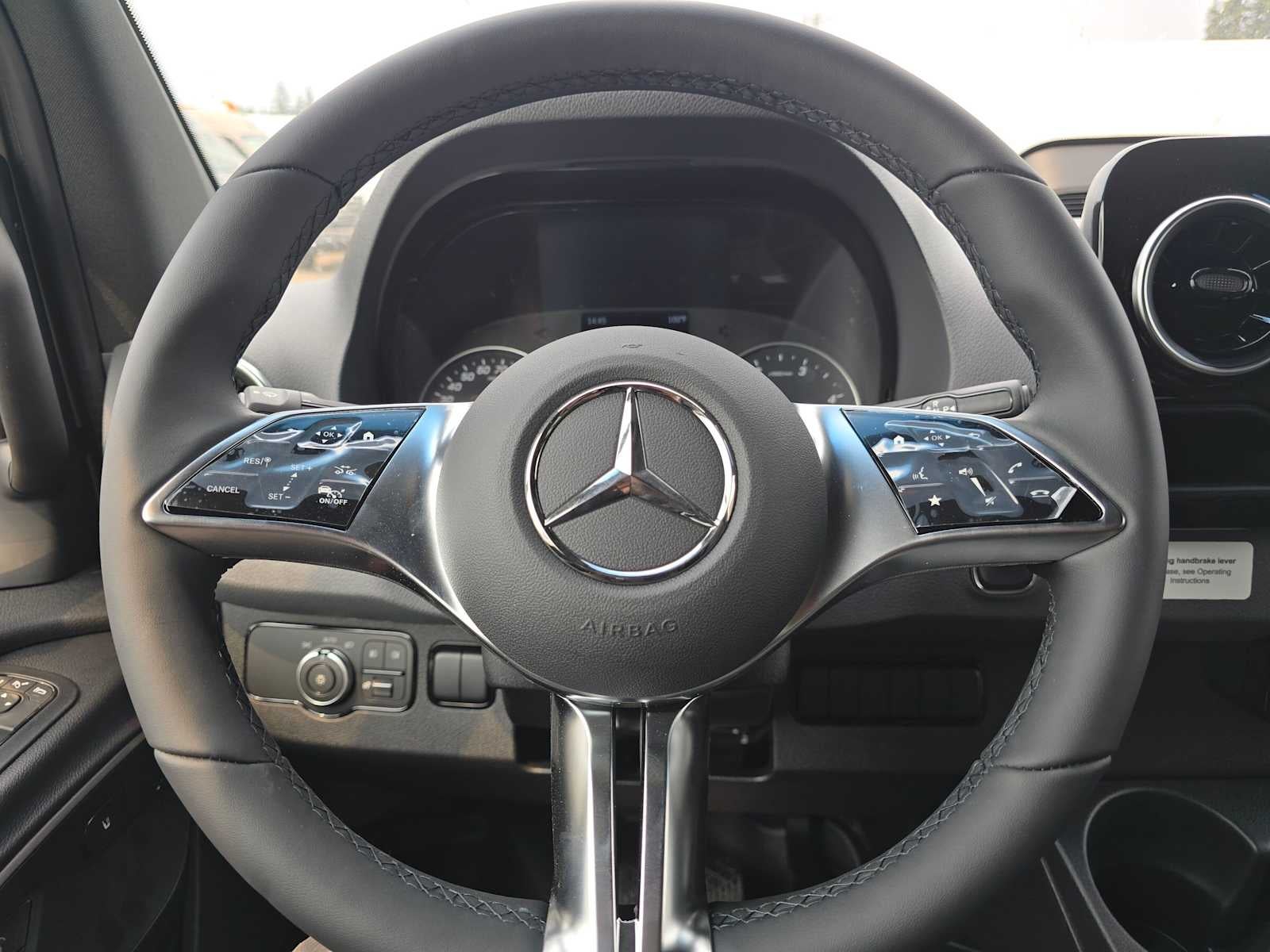 2026 Mercedes-Benz Sprinter 2500 Standard Roof I4 Diesel HO 144 AWD