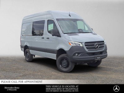 2026 Mercedes-Benz Sprinter Crew 2500 Standard Roof I4 Diesel HO 144 AWD