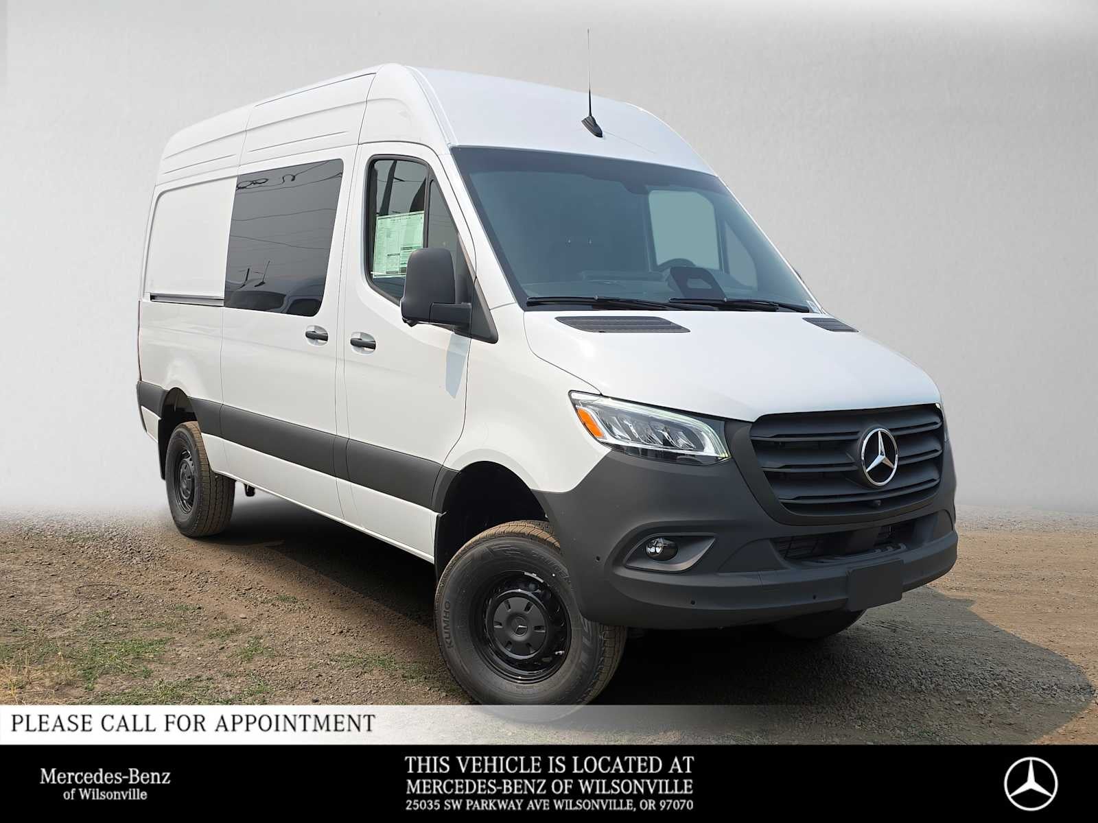 2026 Mercedes-Benz Sprinter 2500 Standard Roof I4 Diesel HO 144 AWD