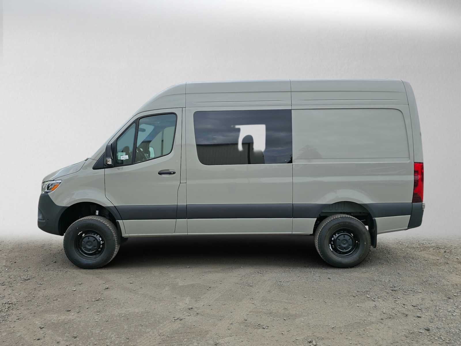 2026 Mercedes-Benz Sprinter 2500 Standard Roof I4 Diesel HO 144 AWD