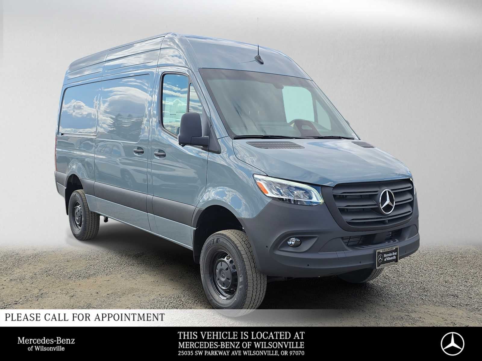 2026 Mercedes-Benz Sprinter Cargo 2500 Standard Roof I4 Diesel HO 144 AWD