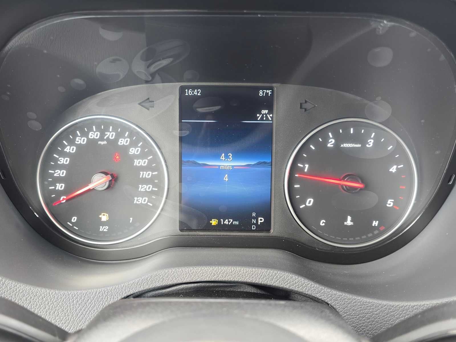 2026 Mercedes-Benz Sprinter Cargo 2500 Standard Roof I4 Diesel HO 144 AWD