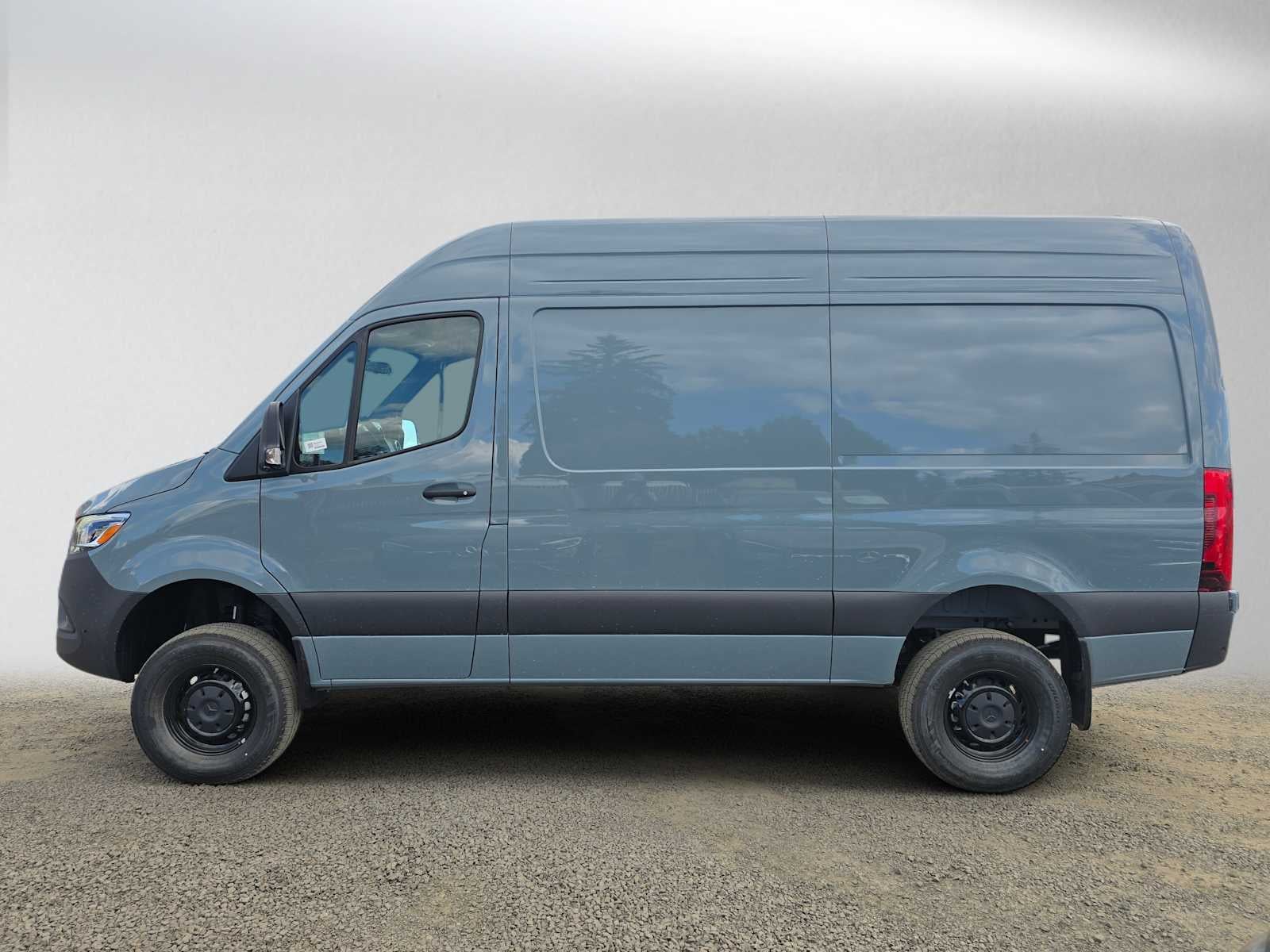 2026 Mercedes-Benz Sprinter Cargo 2500 Standard Roof I4 Diesel HO 144 AWD