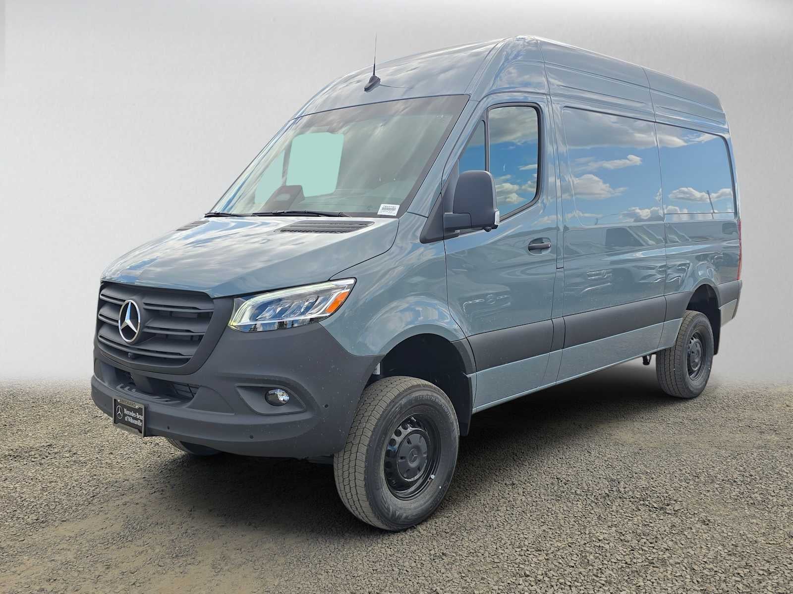 2026 Mercedes-Benz Sprinter Cargo 2500 Standard Roof I4 Diesel HO 144 AWD