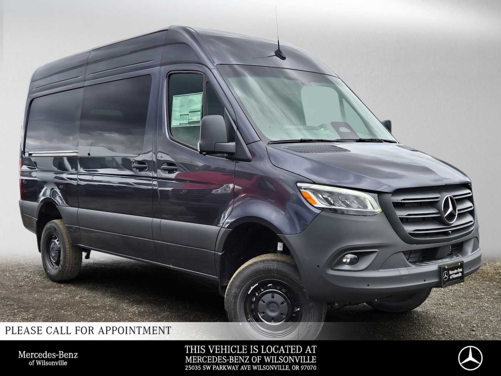 2026 Mercedes-Benz Sprinter Cargo 2500 Standard Roof I4 Diesel HO 144 AWD