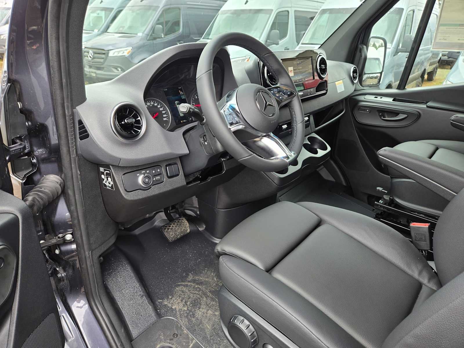 2026 Mercedes-Benz Sprinter Cargo 2500 Standard Roof I4 Diesel HO 144 AWD