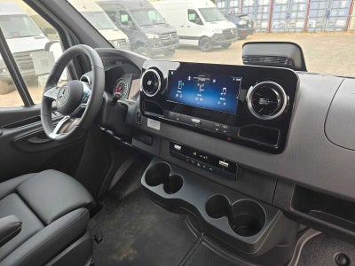 2026 Mercedes-Benz Sprinter Cargo 2500 Standard Roof I4 Diesel HO 144 AWD