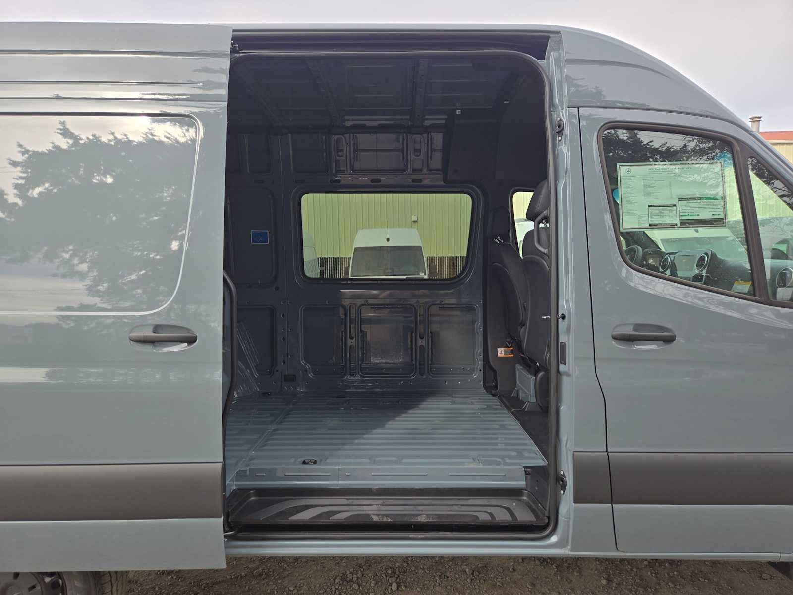 2026 Mercedes-Benz Sprinter Cargo 2500 Standard Roof I4 Diesel HO 144 AWD