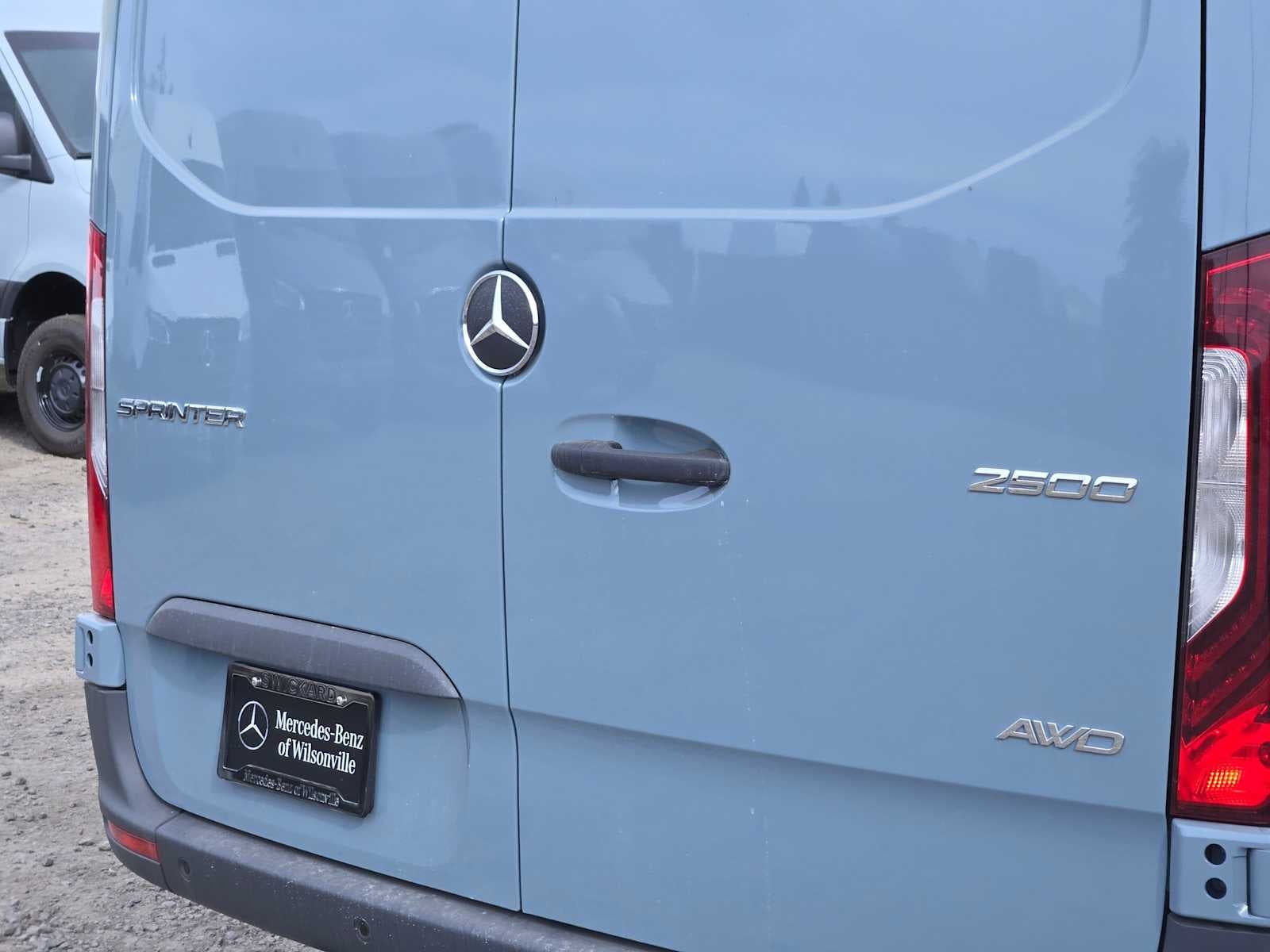 2026 Mercedes-Benz Sprinter Cargo 2500 Standard Roof I4 Diesel HO 144 AWD