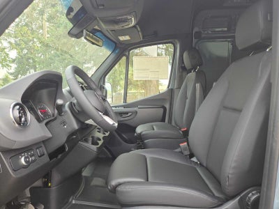 2026 Mercedes-Benz Sprinter Cargo 2500 Standard Roof I4 Diesel HO 144 AWD