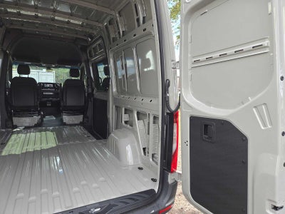 2026 Mercedes-Benz Sprinter Cargo 2500 Standard Roof I4 Diesel HO 144 AWD