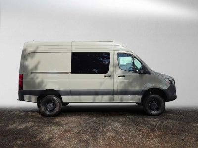 2026 Mercedes-Benz Sprinter Cargo 2500 Standard Roof I4 Diesel HO 144 AWD