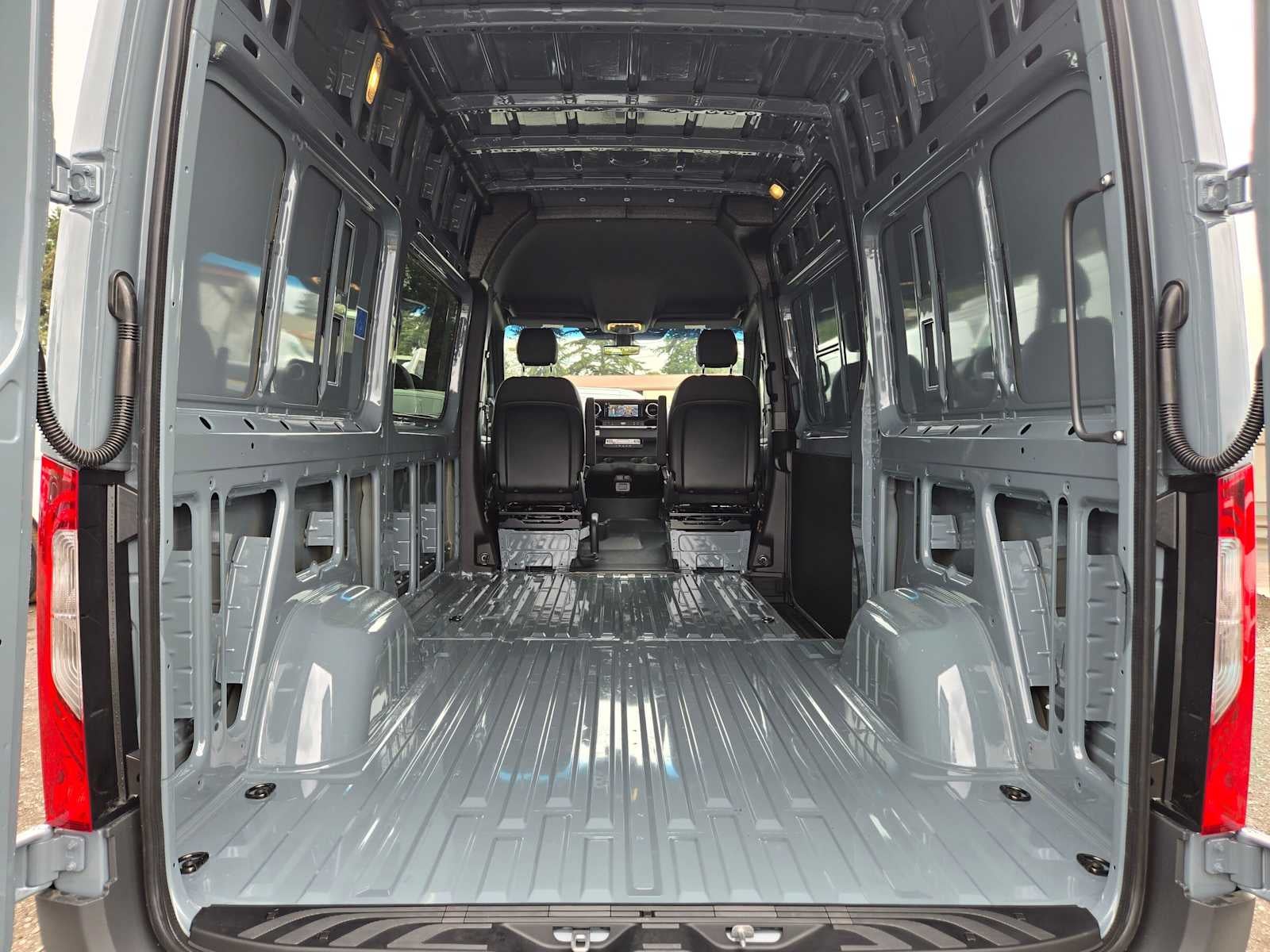 2026 Mercedes-Benz Sprinter Cargo 2500 Standard Roof I4 Diesel HO 144 AWD
