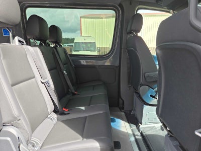 2026 Mercedes-Benz Sprinter Crew 2500 Standard Roof I4 Diesel HO 144 AWD