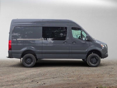 2026 Mercedes-Benz Sprinter Crew 2500 Standard Roof I4 Diesel HO 144 AWD