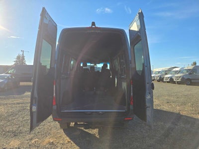 2026 Mercedes-Benz Sprinter Crew 2500 Standard Roof I4 Diesel HO 144 AWD