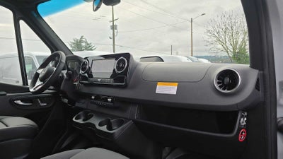 2026 Mercedes-Benz Sprinter 2500 Standard Roof I4 Diesel HO 144" AWD