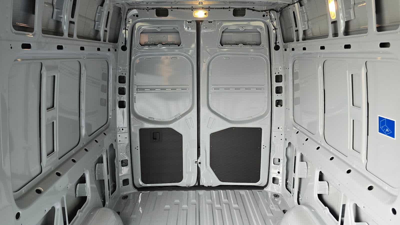 2026 Mercedes-Benz Sprinter 2500 Standard Roof I4 Diesel HO 144" AWD