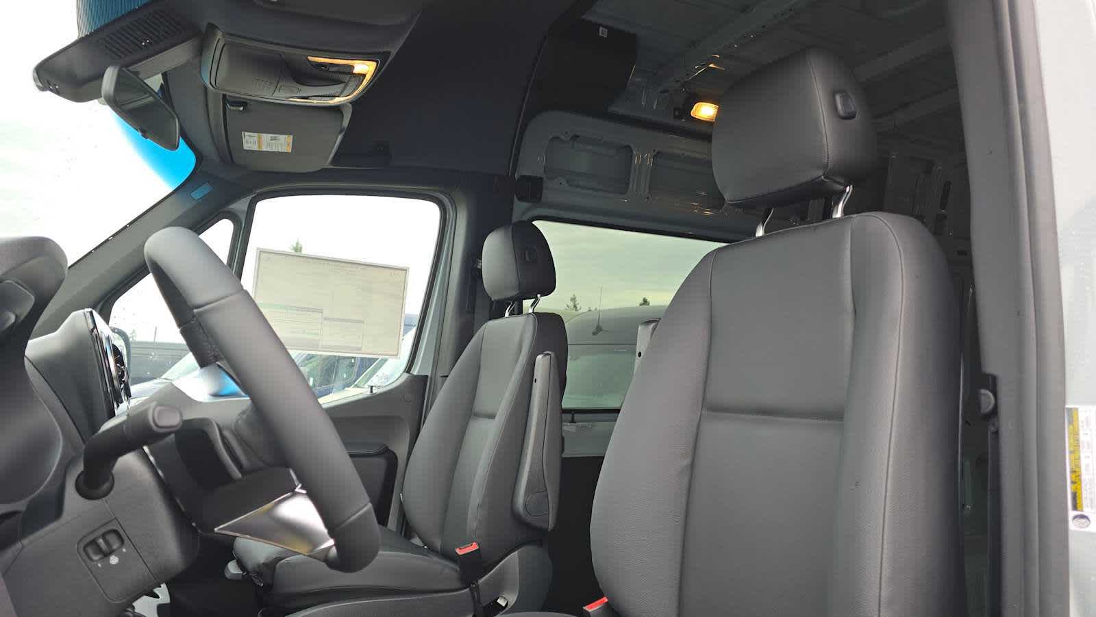 2026 Mercedes-Benz Sprinter 2500 Standard Roof I4 Diesel HO 144" AWD