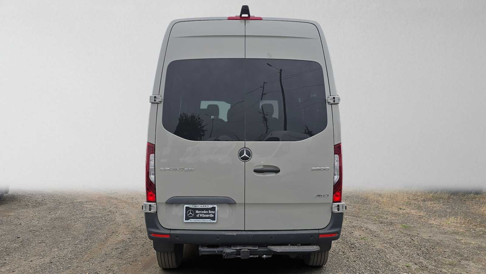 2026 Mercedes-Benz Sprinter 2500 Standard Roof I4 Diesel HO 144 AWD