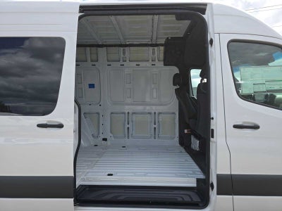 2026 Mercedes-Benz Sprinter 2500 Standard Roof I4 Diesel HO 144 AWD