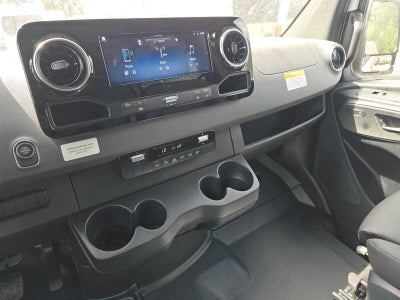 2026 Mercedes-Benz Sprinter 2500 Standard Roof I4 Diesel HO 144 AWD