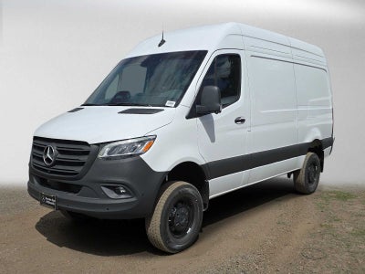 2026 Mercedes-Benz Sprinter 2500 Standard Roof I4 Diesel HO 144 AWD