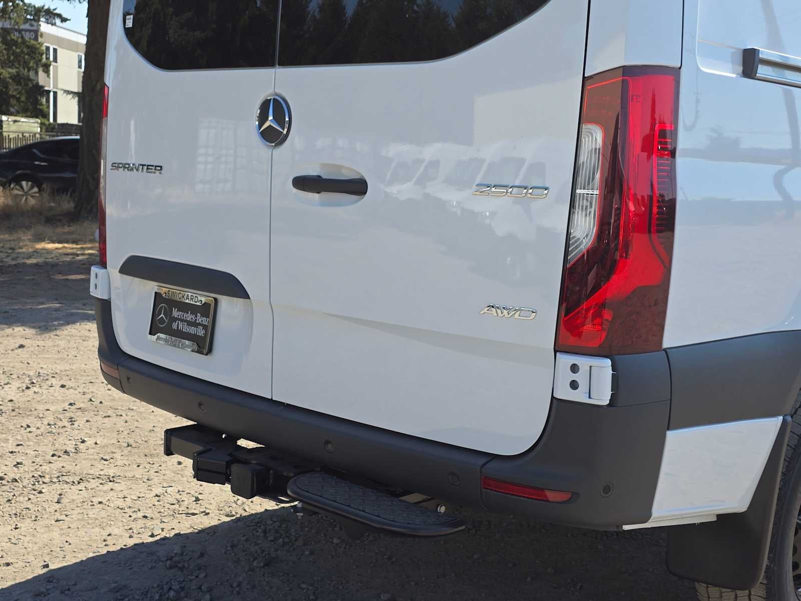 2026 Mercedes-Benz Sprinter Cargo 2500 Standard Roof I4 Diesel HO 144 AWD