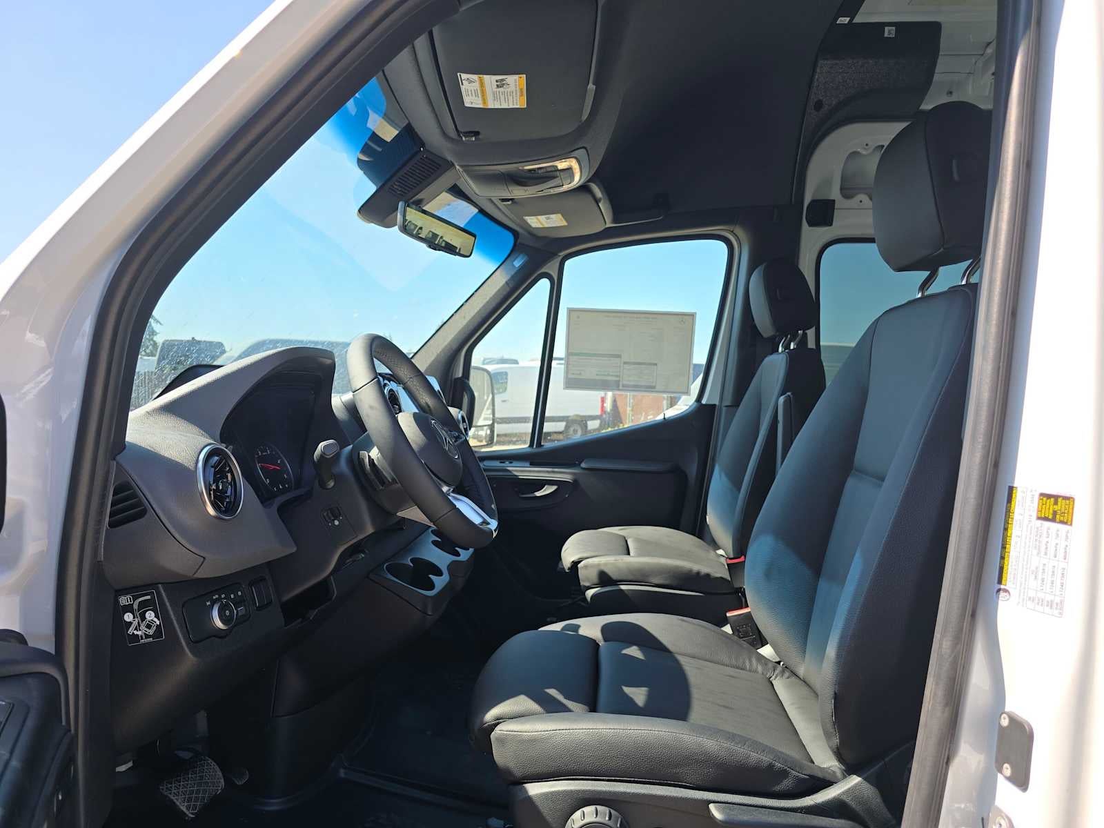 2026 Mercedes-Benz Sprinter Cargo 2500 Standard Roof I4 Diesel HO 144 AWD